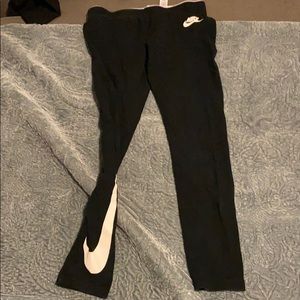 black nike leggings